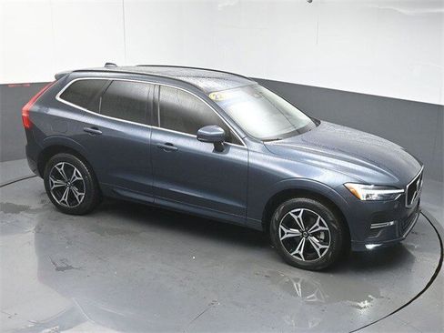 Certified 2022 Volvo XC60 B5 Momentum w/ Climate Package image 42