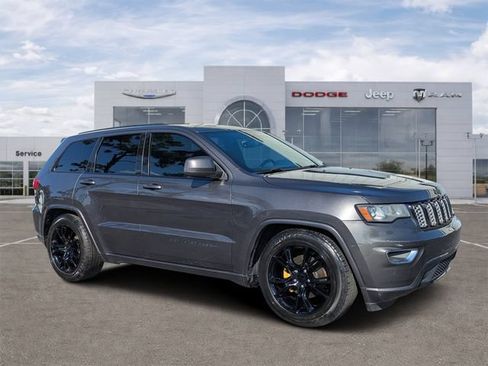 Certified 2017 Jeep Grand Cherokee Altitude RWD image 1