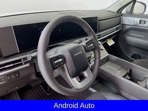 Used 2025 Hyundai Santa Fe SE image 14