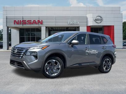 Used 2025 Nissan Rogue SV