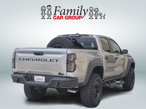 Used 2026 Chevrolet Colorado ZR2 w/ ZR2 Bison Edition AWD/4WD image 4