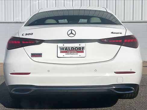 Used 2023 Mercedes-Benz C 300 4MATIC Sedan w/ Exclusive Trim Package image 5