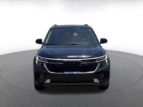 Used 2025 Kia Seltos S FWD image 4