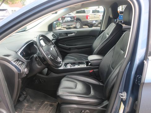 Used 2019 Ford Edge Titanium AWD/4WD image 30