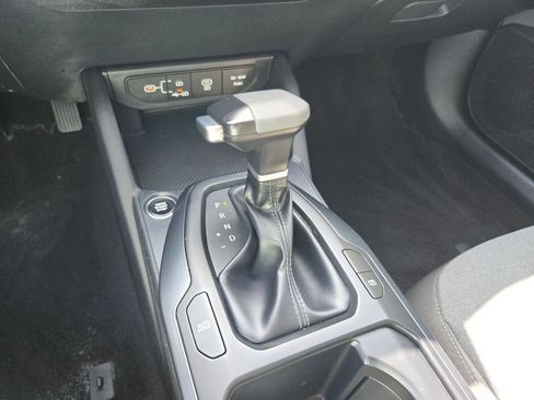 Used 2025 Kia K4 FWD image 29