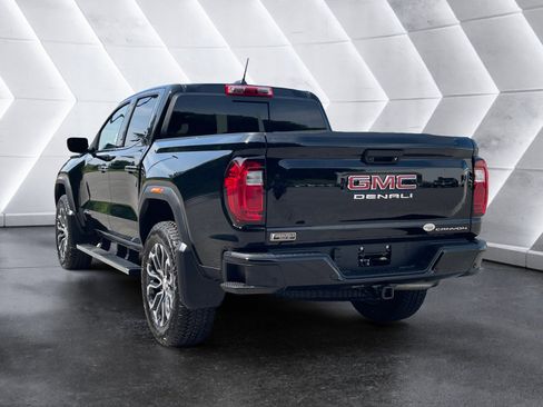 Used 2025 GMC Canyon Denali AWD/4WD image 4