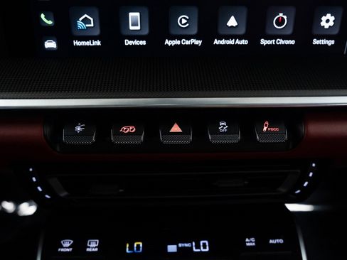 Used 2022 Porsche 911 Turbo S image 17