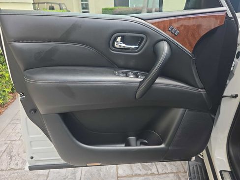 Used 2018 INFINITI QX80 2WD image 20