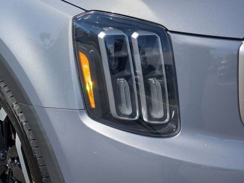 Used 2023 Kia Telluride S w/ S Sunroof Package image 9