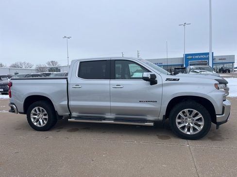 Used 2021 Chevrolet Silverado 1500 LTZ w/ LTZ Premium Package image 2