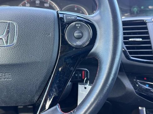 Used 2017 Honda Accord Sport Special Edition image 21
