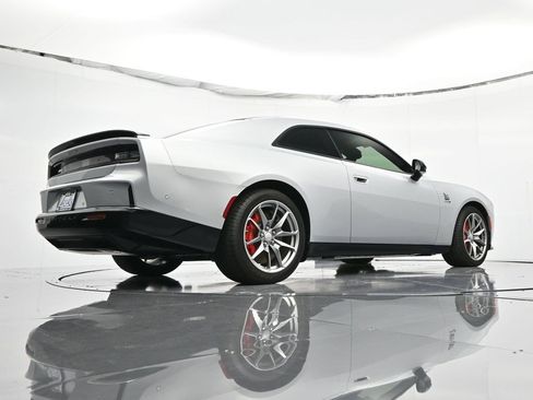 New 2025 Dodge Charger Daytona Scat Pack w/ Track Pack image 47