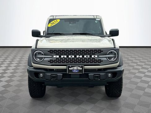New 2025 Ford Bronco Badlands AWD/4WD image 2