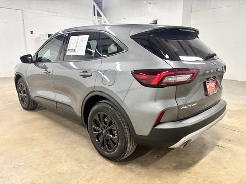 Used 2025 Ford Escape Active FWD image 5