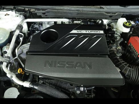 Used 2023 Nissan Rogue Platinum w/ Platinum Premium Package AWD/4WD image 24