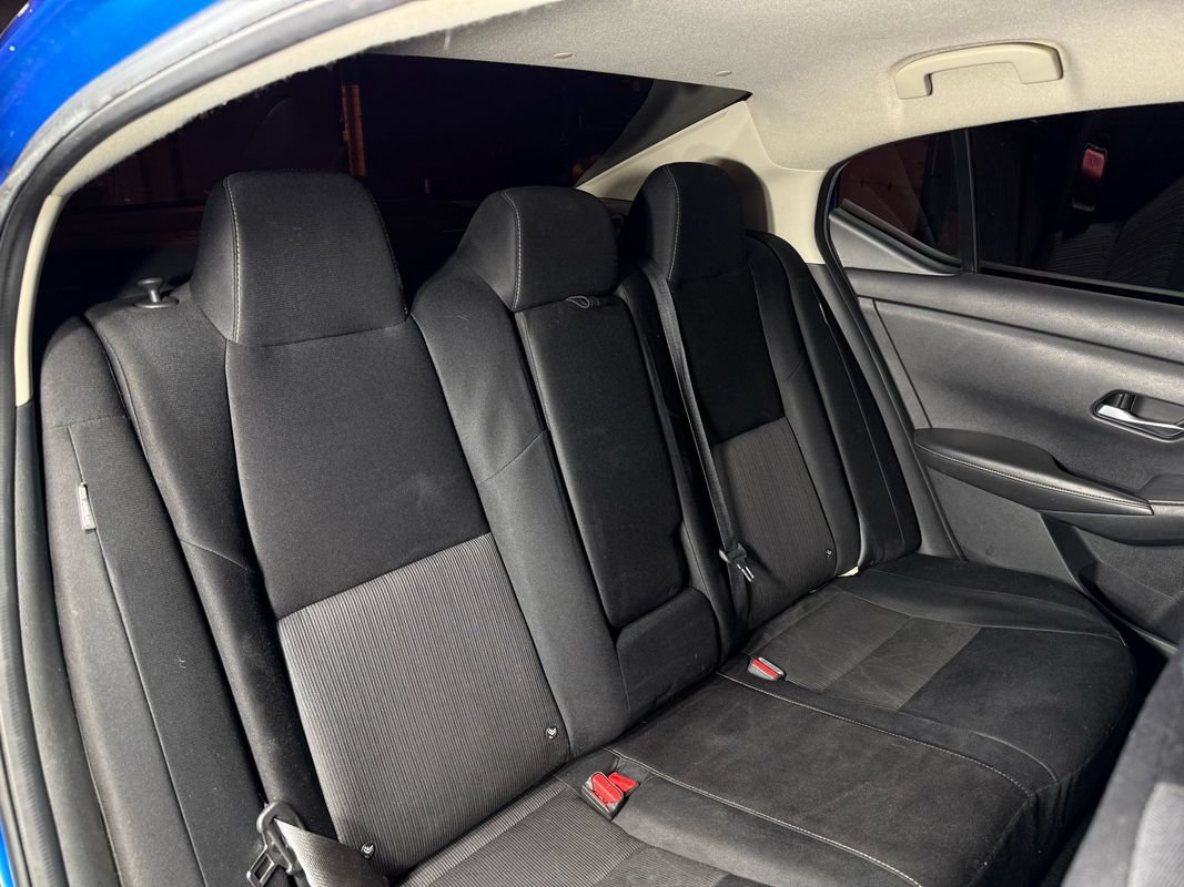 Used 2020 Nissan Sentra SV FWD image 17