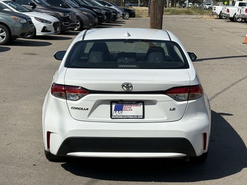 Used 2022 Toyota Corolla LE FWD image 8
