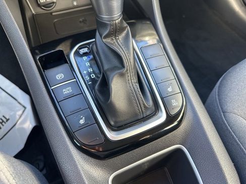 Used 2022 Hyundai Ioniq SEL image 28