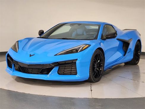 Used 2025 Chevrolet Corvette Z06 w/ Battery Protection Package image 1