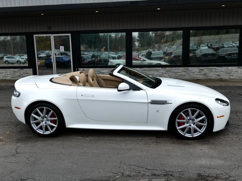 Used 2015 Aston Martin V8 Vantage S image 4