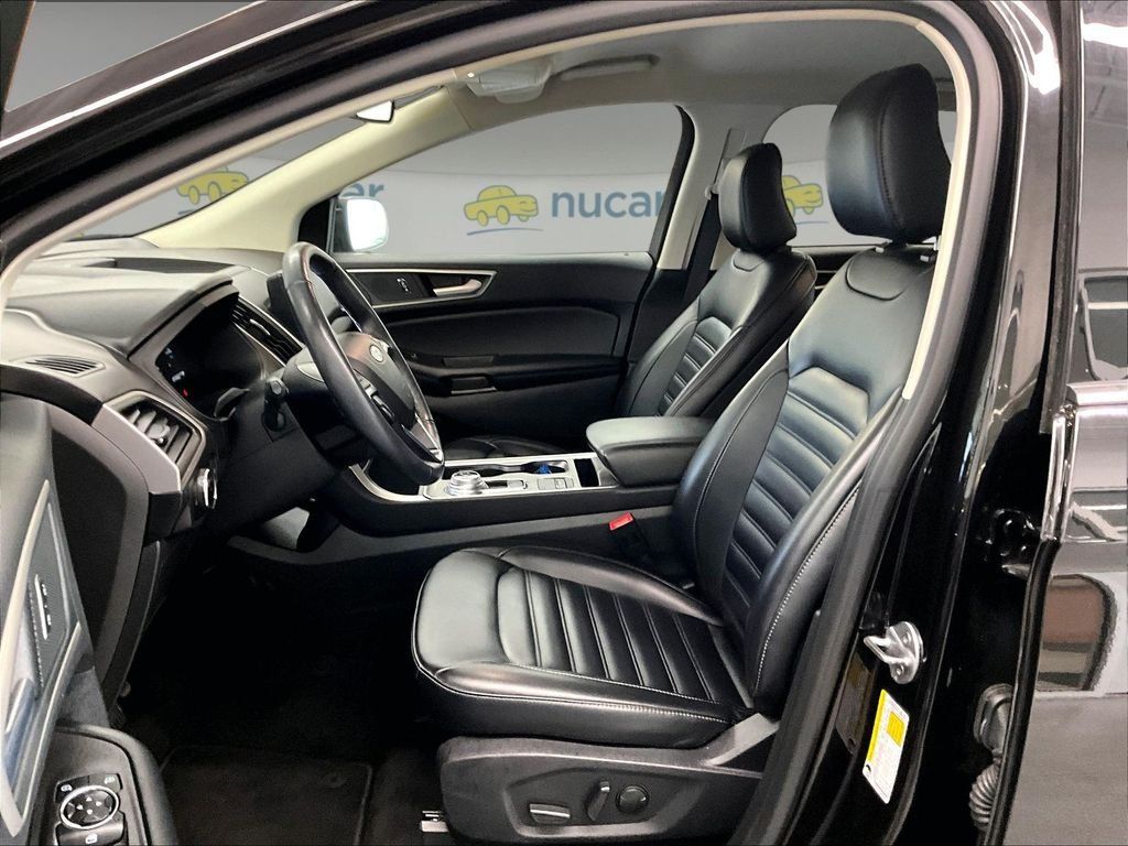 Used 2024 Ford Edge SEL AWD/4WD image 10
