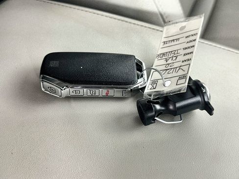 Used 2020 Kia Telluride EX FWD image 33