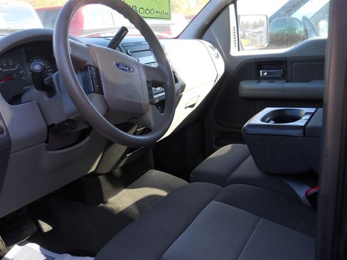 Used 2005 Ford F150 XLT AWD/4WD image 7