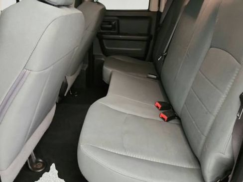 Used 2019 RAM 1500 Express AWD/4WD image 21