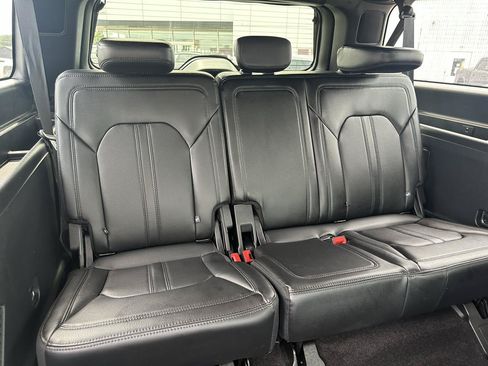 Used 2020 Ford Expedition Max Limited w/ Texas Edition Package RWD image 28