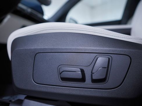 New 2026 BMW X1 xDrive28i image 12