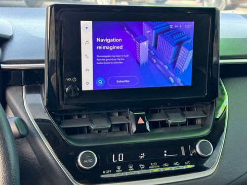 Used 2024 Toyota Corolla LE image 27