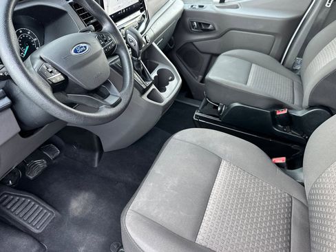 Used 2023 Ford Transit 350 XLT image 9