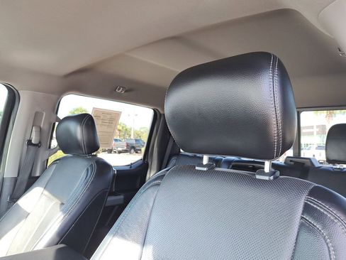 Used 2018 Ford F150 Lariat image 17