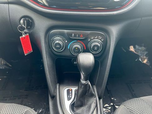 Used 2016 Dodge Dart SXT image 16