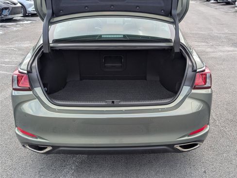 Used 2024 Lexus ES 350 w/ Technology Package image 13