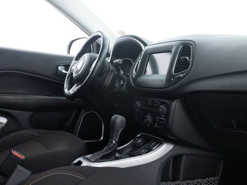 Used 2021 Jeep Compass Sport w/ Cold Weather Group AWD/4WD image 29