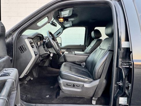 Used 2015 Ford F350 Lariat w/ Chrome Package image 19