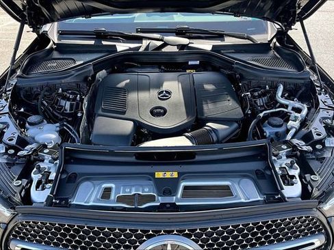 New 2026 Mercedes-Benz GLC 300 4MATIC image 14