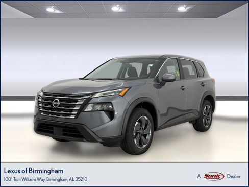 Used 2025 Nissan Rogue SV FWD image 1
