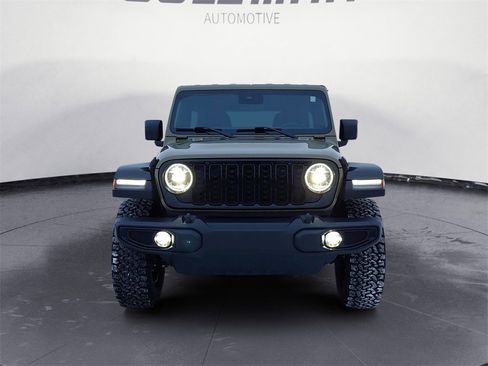Used 2025 Jeep Wrangler Willys image 8