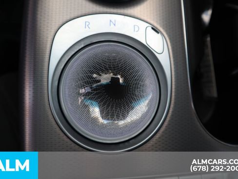 Used 2025 Genesis GV60 Advanced image 38