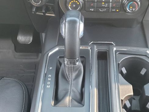 Used 2019 Ford F150 XLT w/ Equipment Group 302A Luxury AWD/4WD image 18