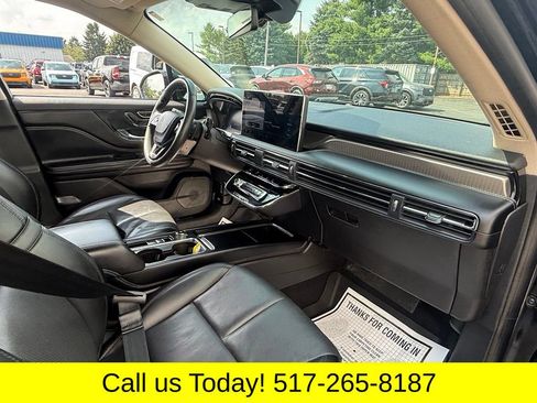 Certified 2023 Lincoln Corsair Grand Touring w/ Equipment Group 301A AWD/4WD image 9