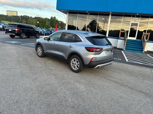Used 2024 Ford Escape Active FWD image 23
