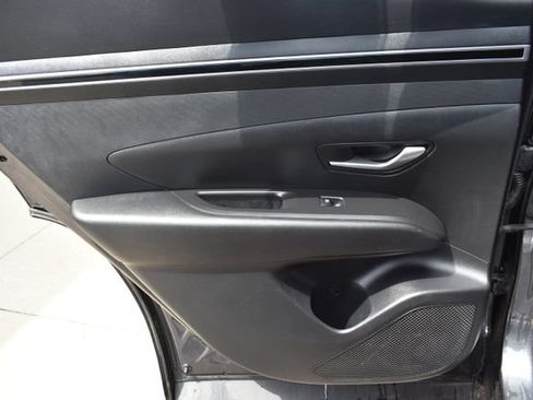Used 2023 Hyundai Tucson SEL AWD/4WD image 34