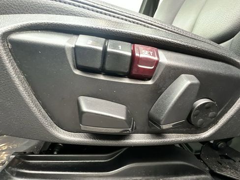 Used 2019 BMW X1 xDrive28i w/ Convenience Package image 14