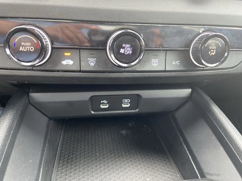 Used 2023 Honda Accord LX image 39