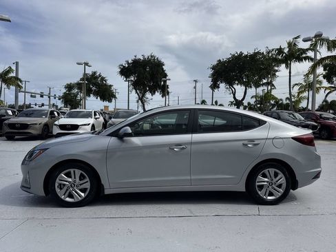 Used 2020 Hyundai Elantra Value Edition w/ Winter Weather Package FWD image 27