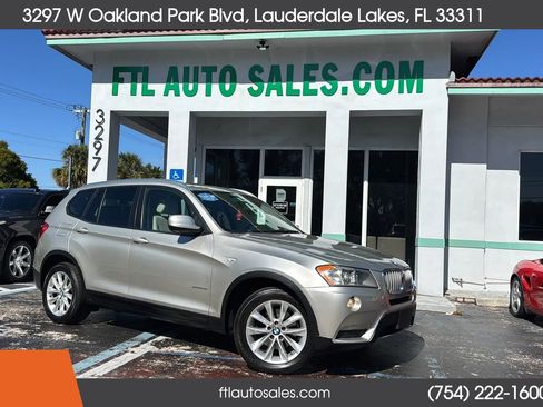 Used 2013 BMW X3 xDrive28i AWD/4WD image 2