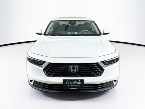 Used 2024 Honda Accord EX image 2